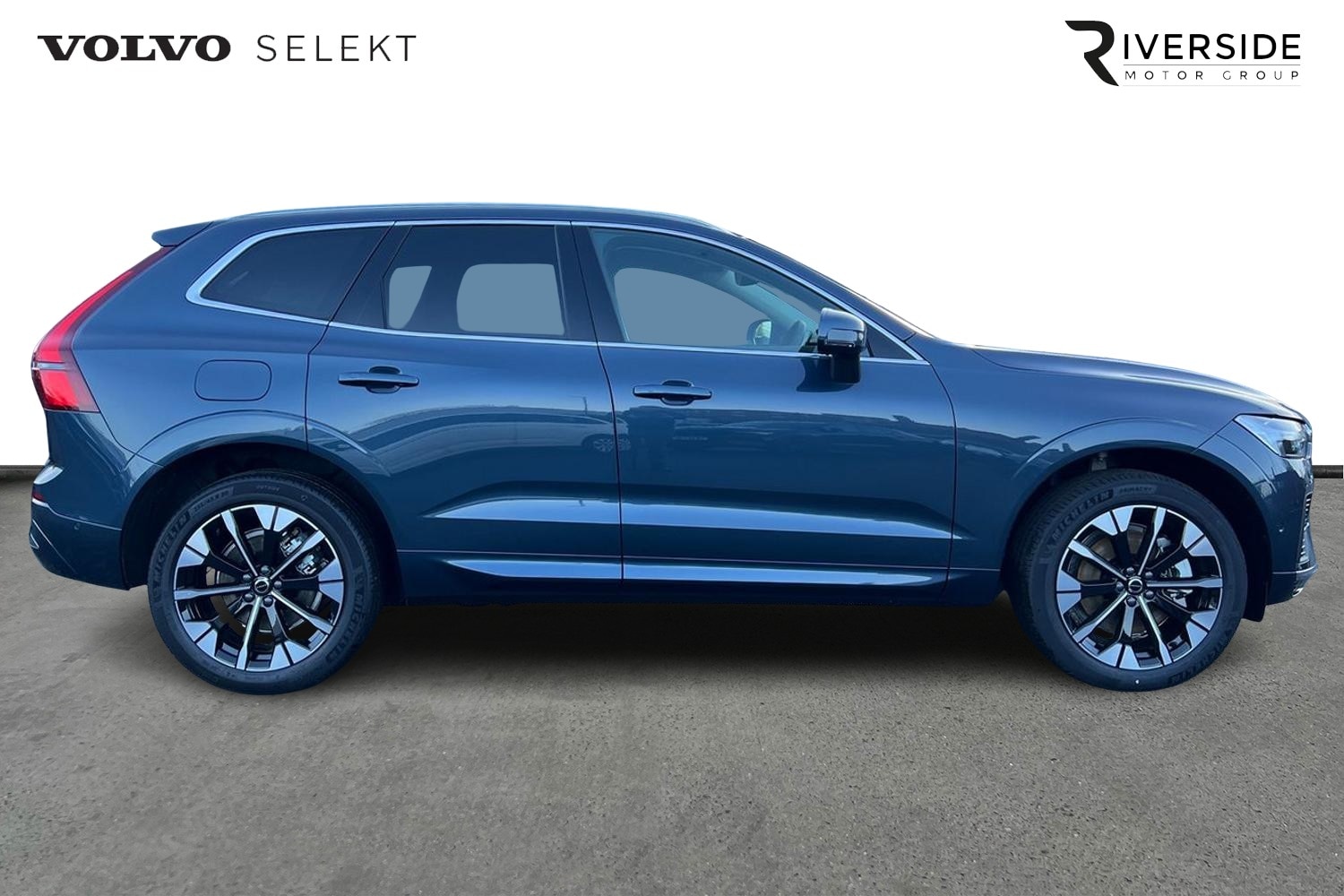 Used Volvo XC60 2025 for sale - 76738119: Photo 4