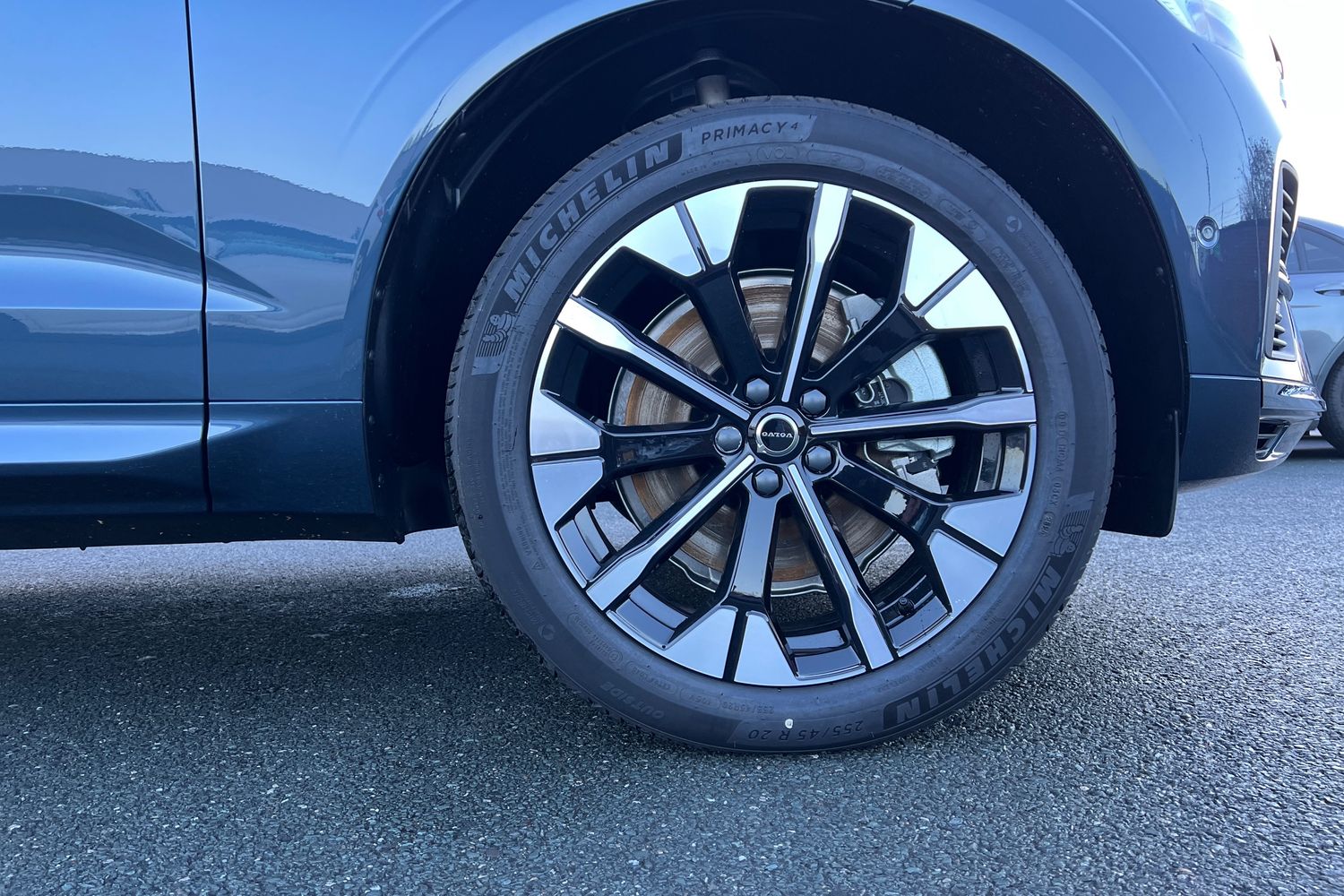 Used Volvo XC60 2025 for sale - 76738119: Photo 5