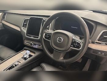 Used Volvo XC90 2023 for sale - 79252367: Photo