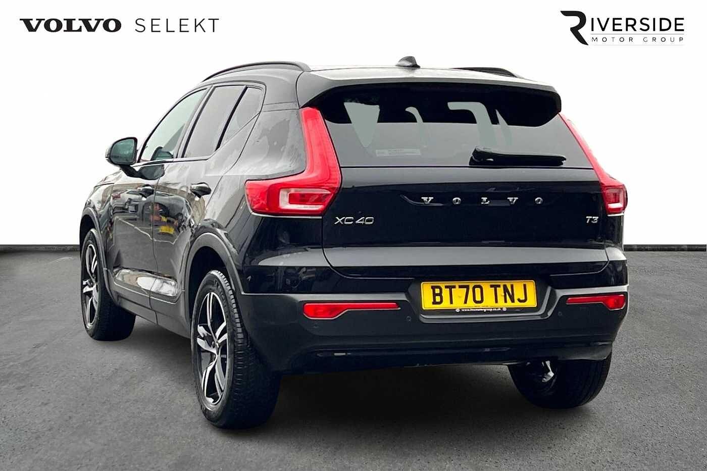 Used Volvo XC40 2021 for sale - 77653056: Photo 3