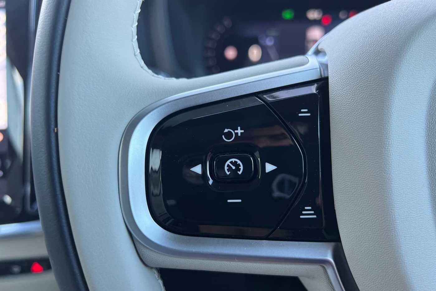 Used Volvo V60 2025 for sale - 77052669: Photo 11