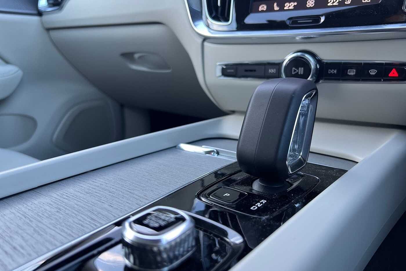 Used Volvo V60 2025 for sale - 77052669: Photo 13