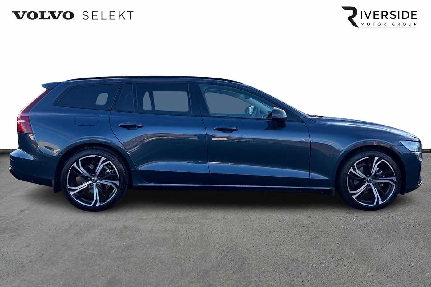 Used Volvo V60 2025 for sale - 77052669: Photo 4