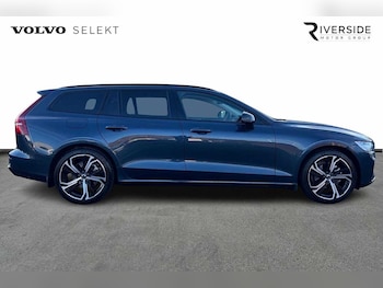 Used Volvo V60 2025 for sale - 77052669: Photo