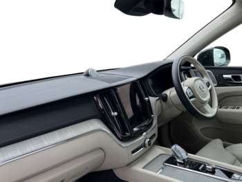 Used Volvo XC60 2024 for sale - 74952470: Photo