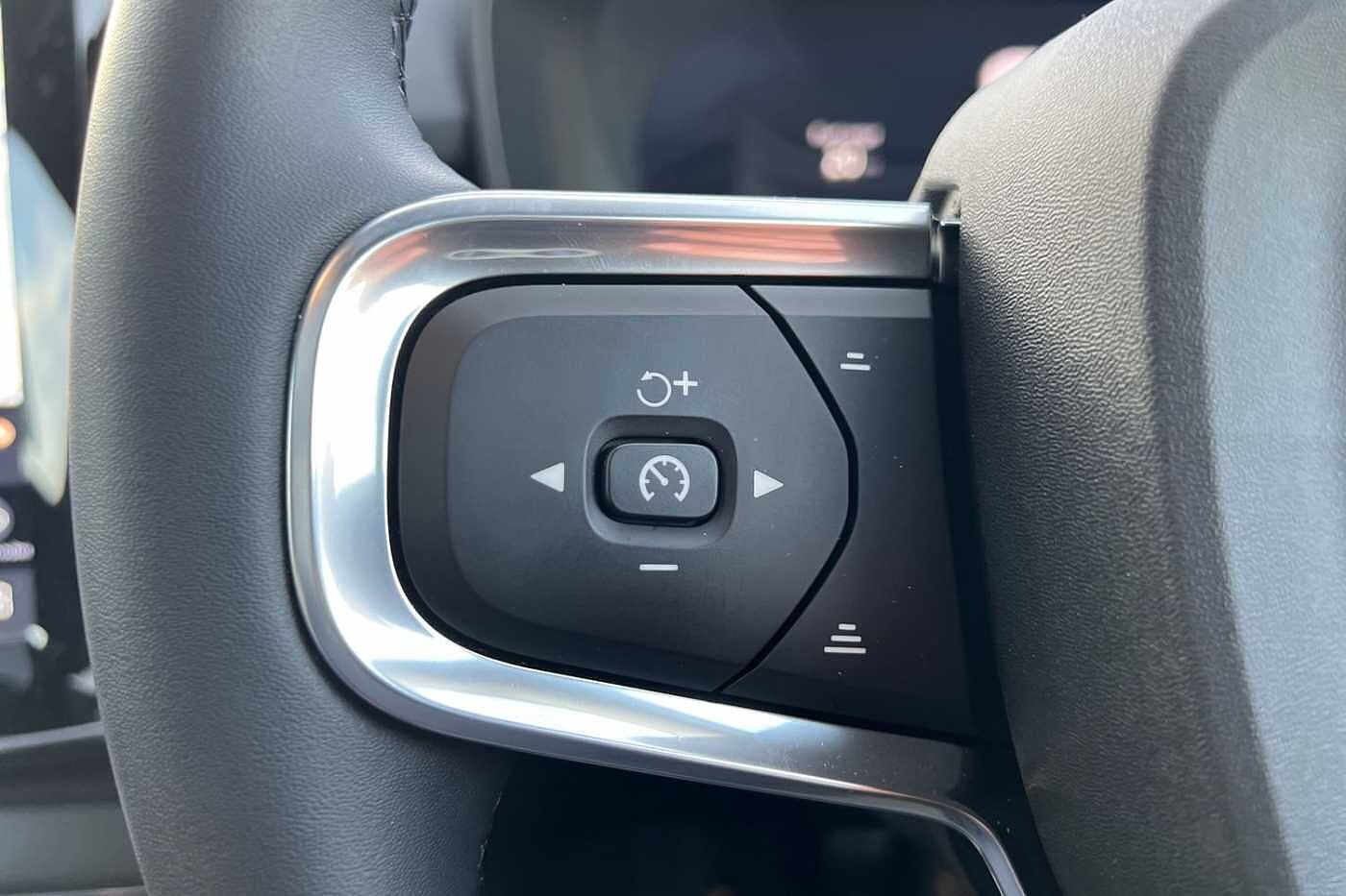 Used Volvo XC40 2025 for sale - 77665056: Photo 11