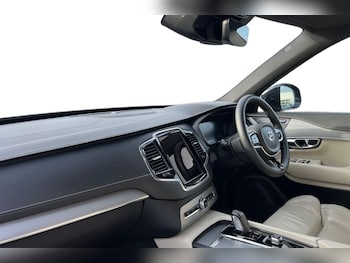 Used Volvo XC90 2022 for sale - 77556841: Photo