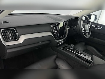 Used Volvo XC60 2023 for sale - 78606828: Photo