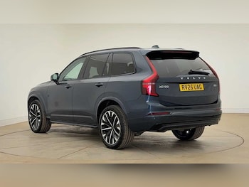 Used Volvo XC90 2025 for sale - 78670429: Photo