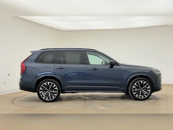 Used Volvo XC90 2025 for sale - 78670429: Photo