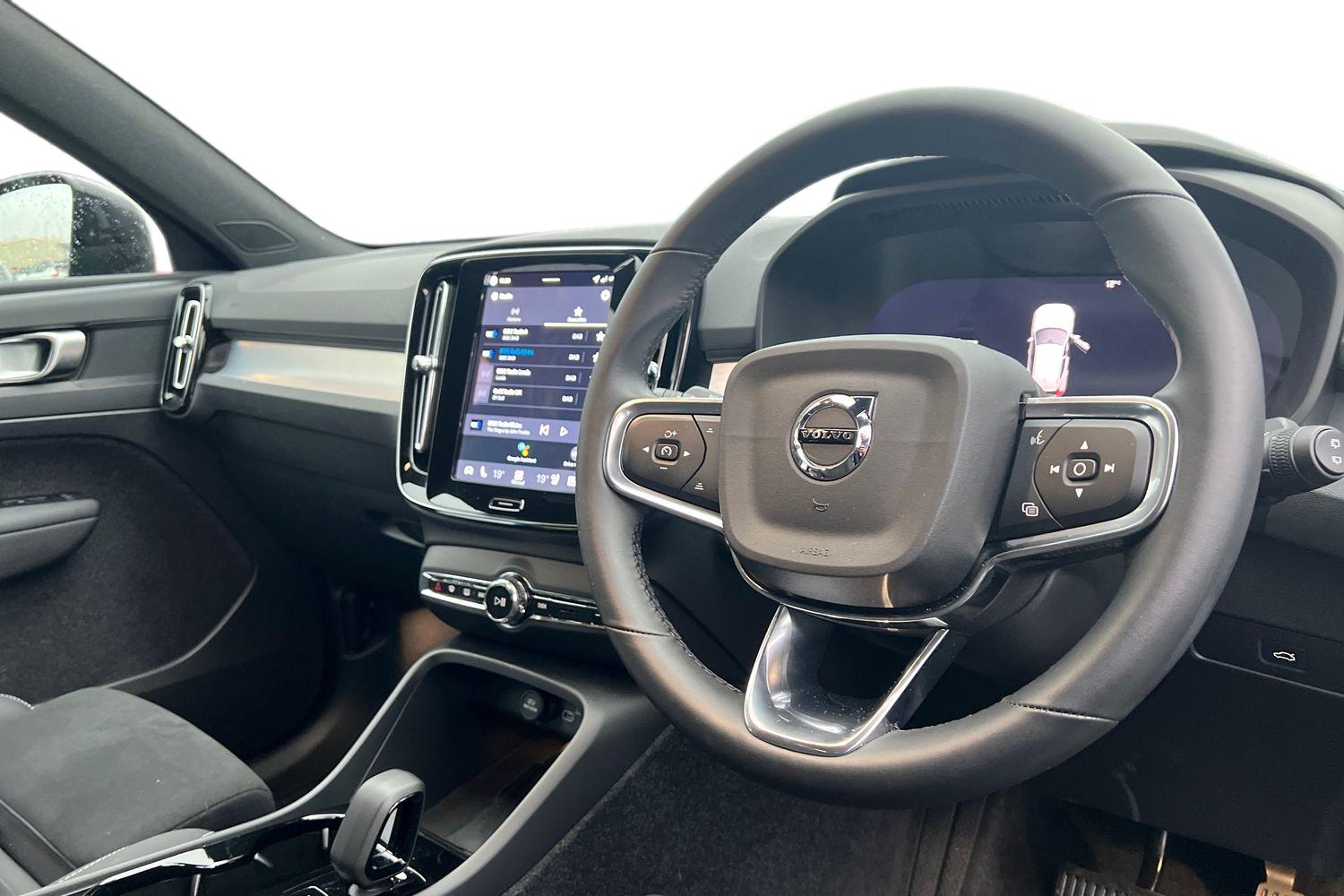 Used Volvo XC40 2025 for sale - 76221788: Photo 10