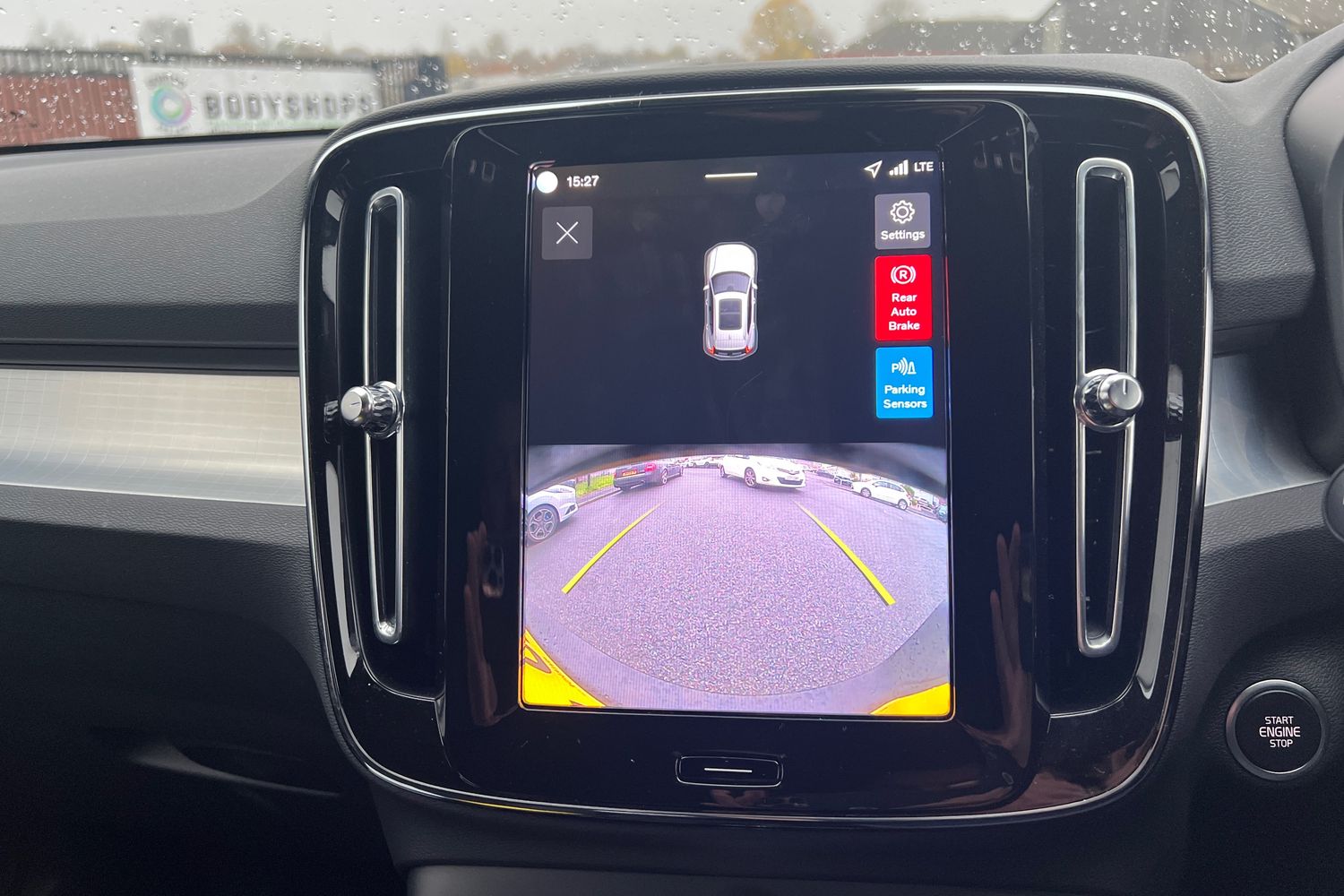 Used Volvo XC40 2025 for sale - 76221788: Photo 16