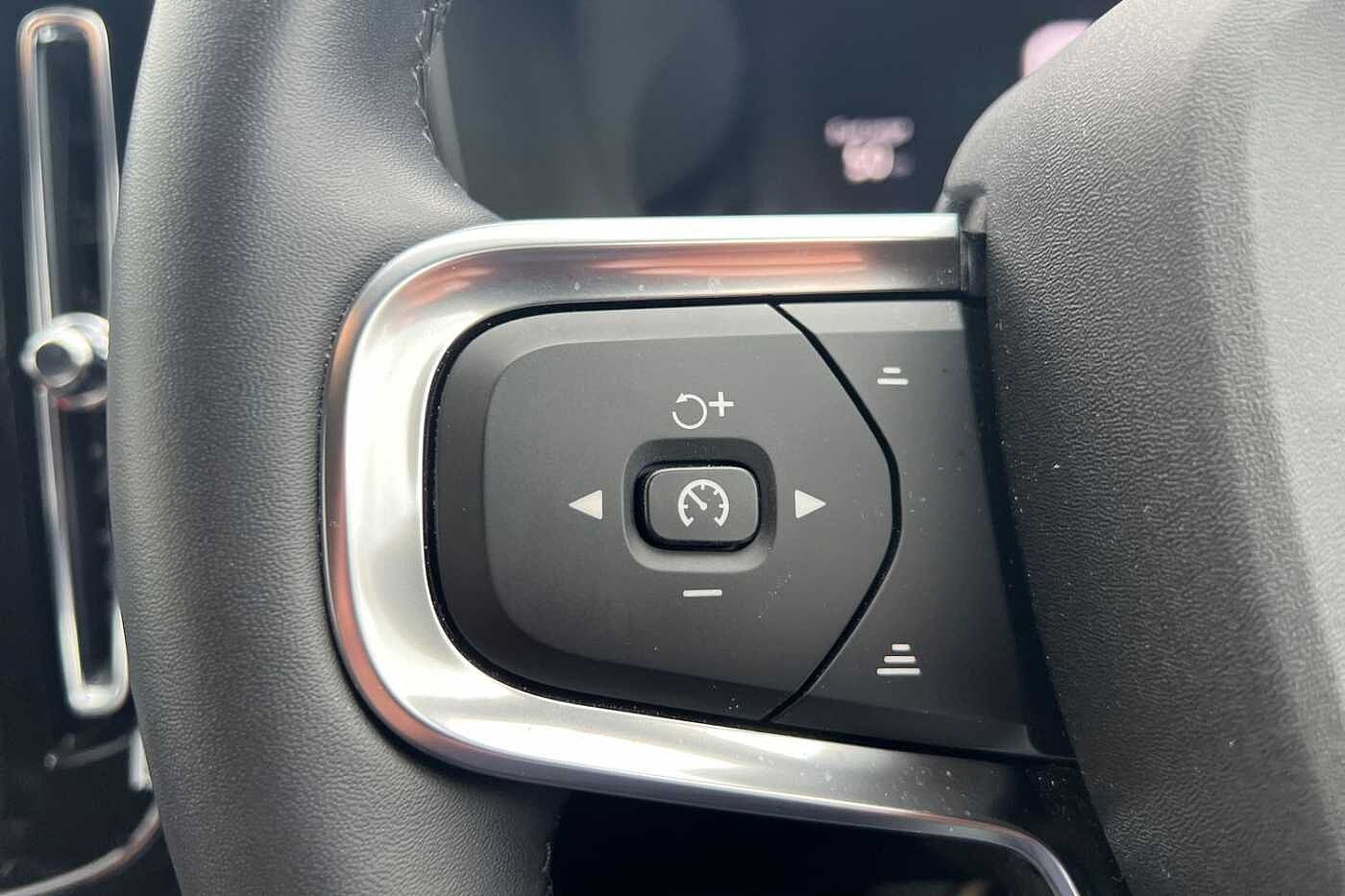 Used Volvo XC40 2024 for sale - 76384513: Photo 11