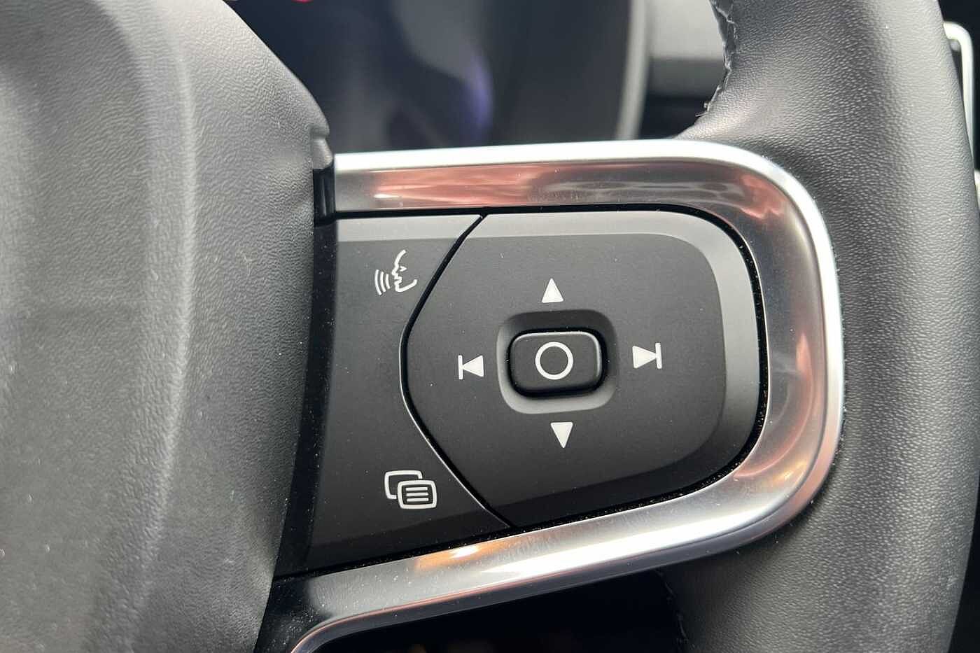 Used Volvo XC40 2024 for sale - 76384513: Photo 12