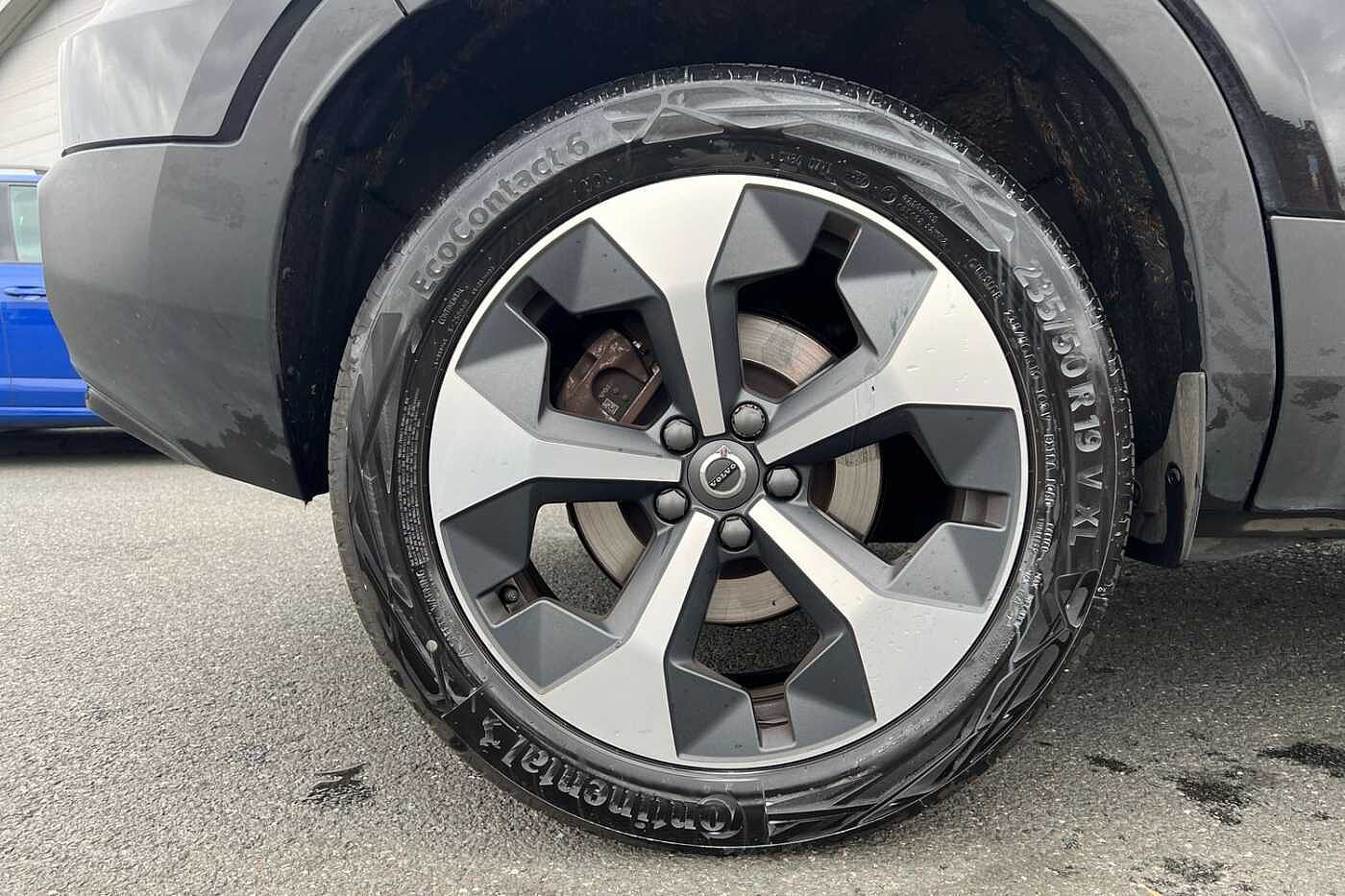 Used Volvo XC40 2024 for sale - 76384513: Photo 5