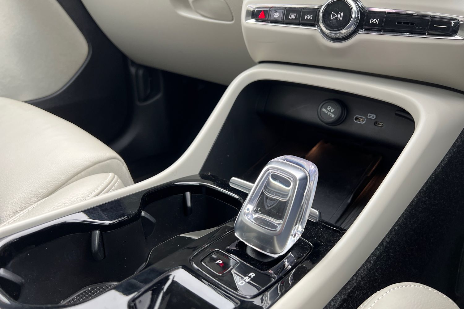 Used Volvo XC40 2022 for sale - 76302340: Photo 13