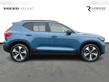 Used Volvo XC40 2022 for sale - 76302340: Photo