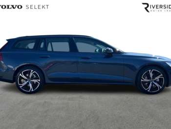 Used Volvo V60 2025 for sale - 74878437: Photo