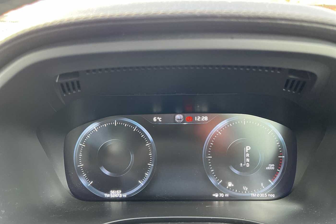 Used Volvo XC60 2018 for sale - 77160704: Photo 7