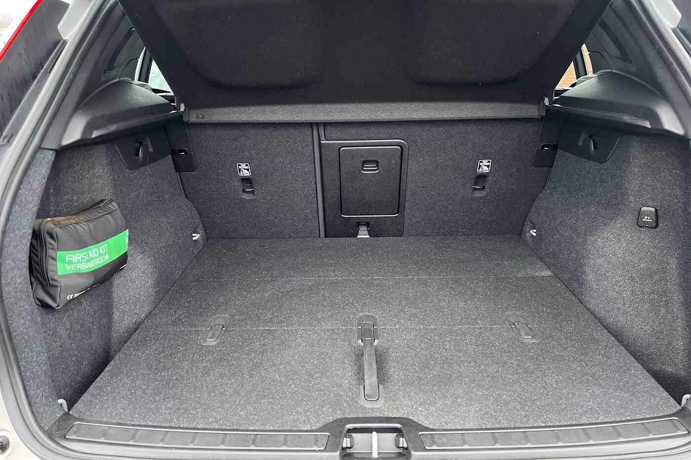 Used Volvo XC40 2022 for sale - 77353731: Photo 8