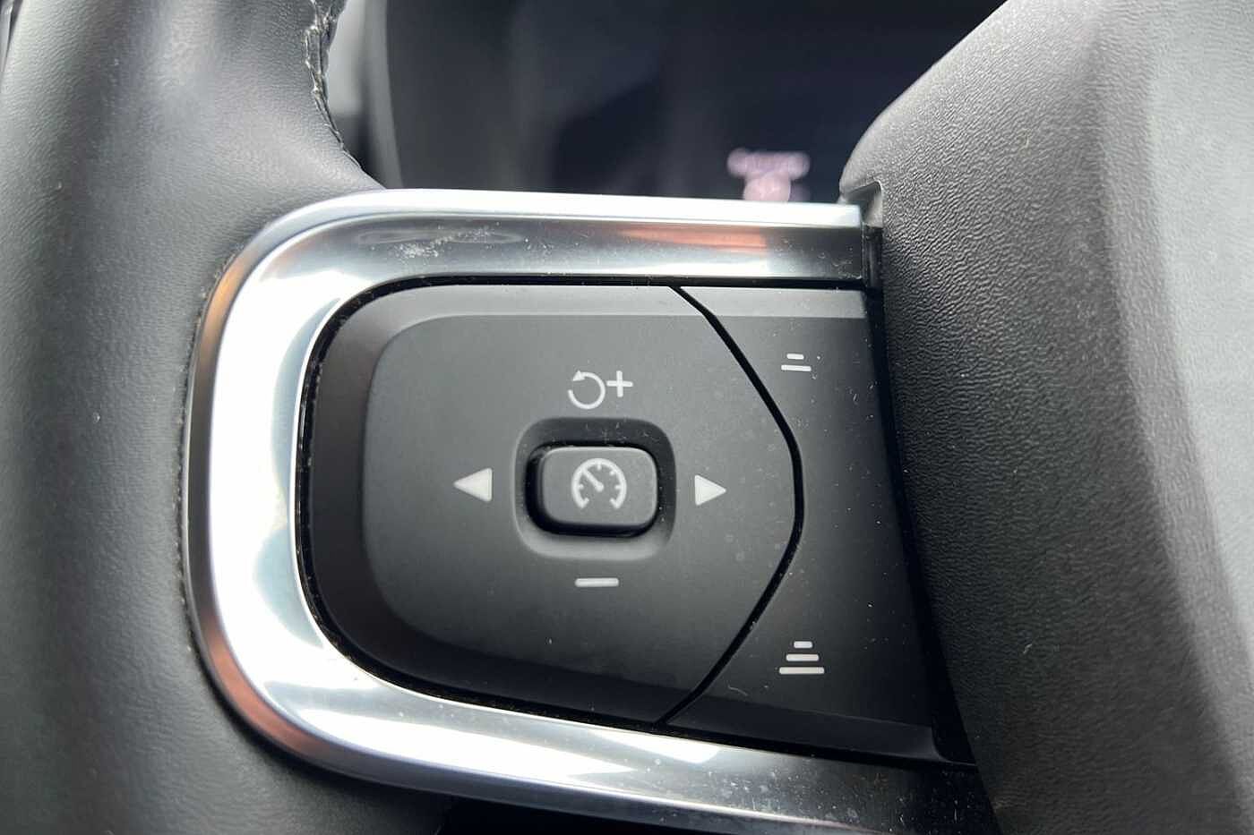 Used Volvo XC40 2022 for sale - 77476504: Photo 11