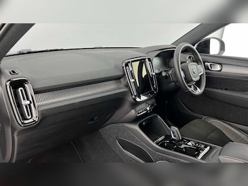 Used Volvo XC40 2022 for sale - 78670421: Photo