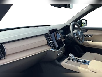 Used Volvo XC90 2026 for sale - 79367126: Photo