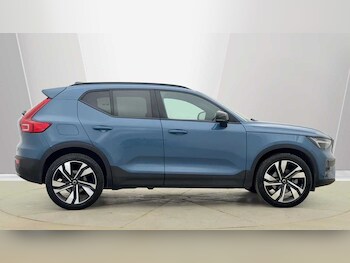 Used Volvo XC40 2025 for sale - 78467853: Photo