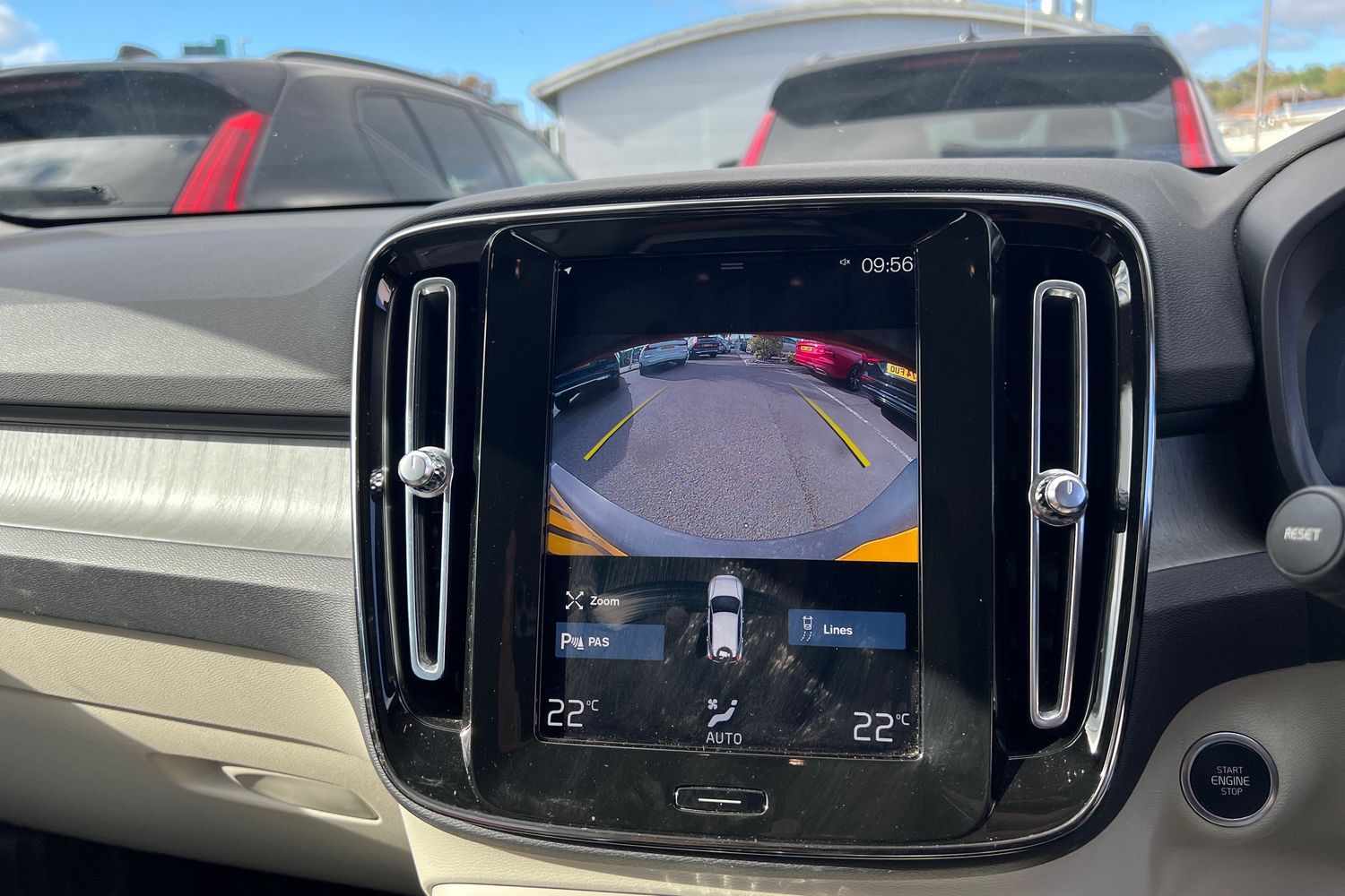 Used Volvo XC40 2021 for sale - 75641146: Photo 16