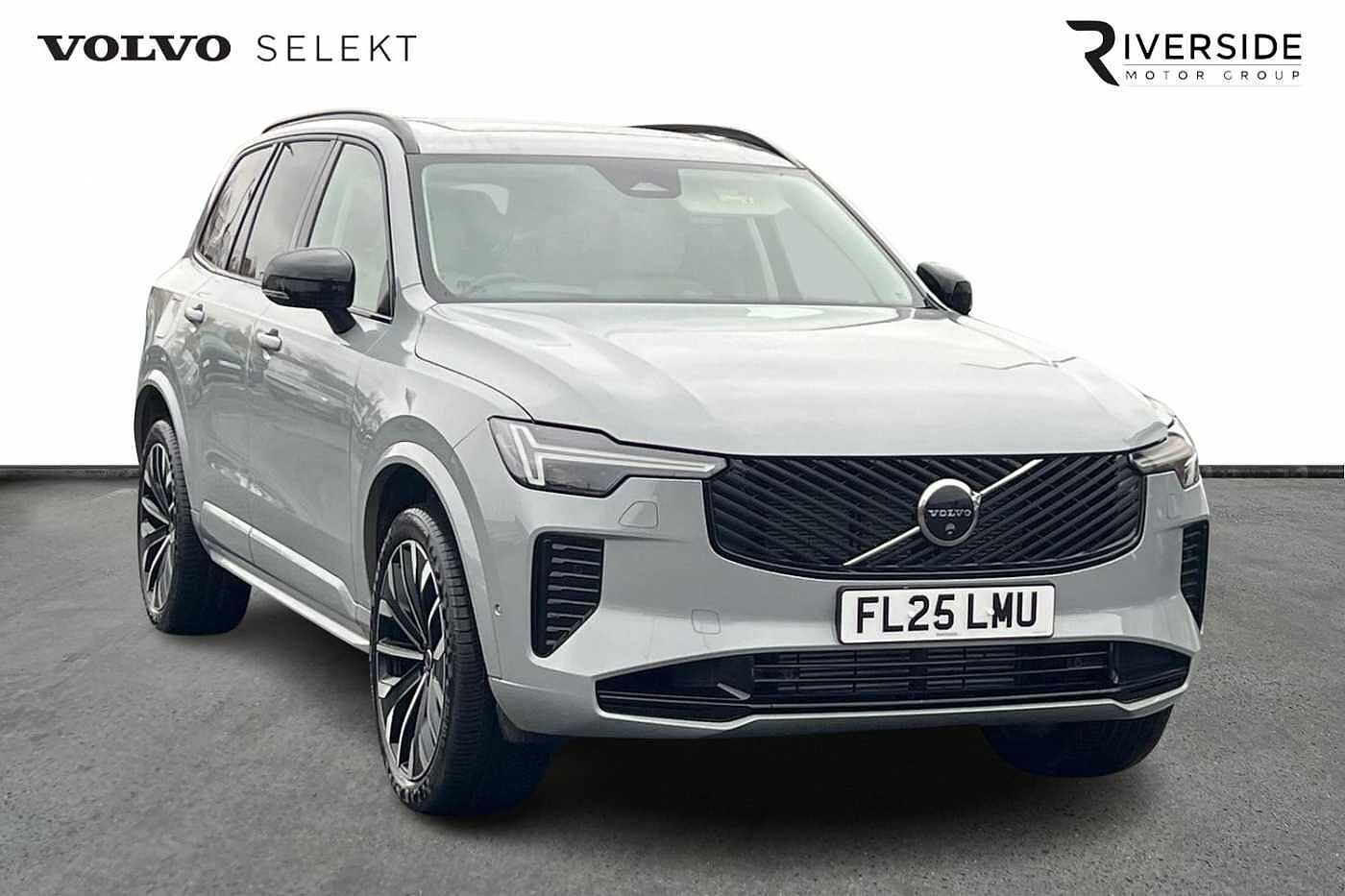 Used Volvo XC90 2025 for sale - 76796392: Photo 1