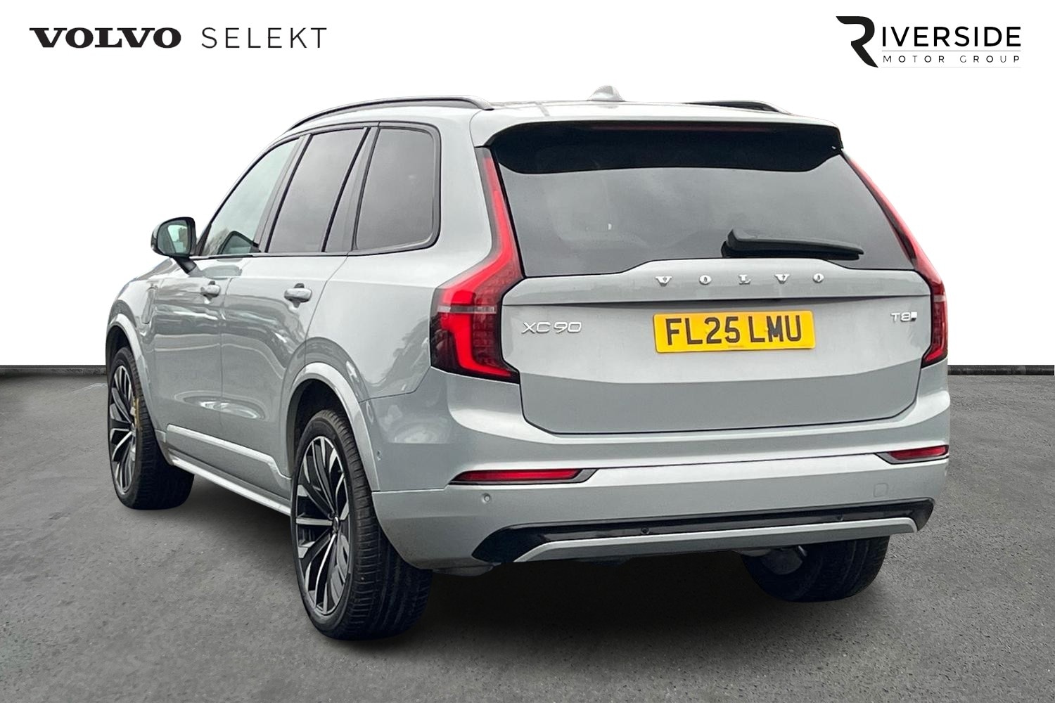 Used Volvo XC90 2025 for sale - 76796392: Photo 3