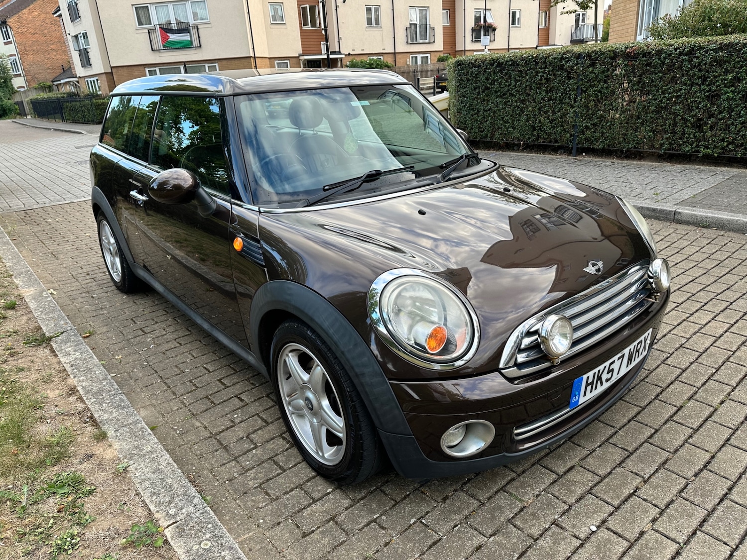 Vehicle 1