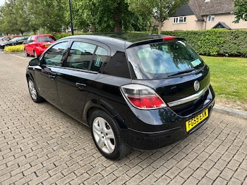Used Vauxhall Astra 2009 for sale - 75609845: Photo