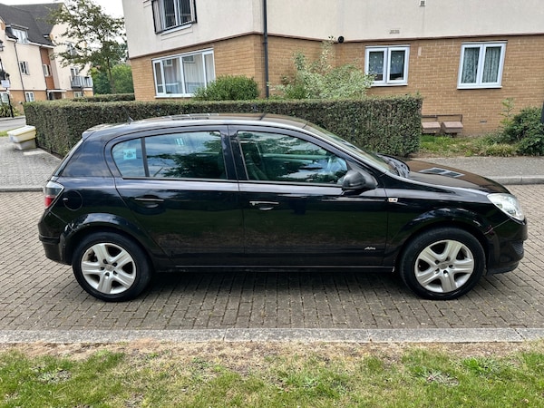 Used Vauxhall Astra 2009 for sale - 75609845: Photo 5