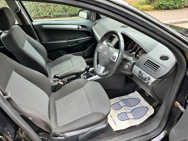 Used Vauxhall Astra 2009 for sale - 75609845: Photo 9