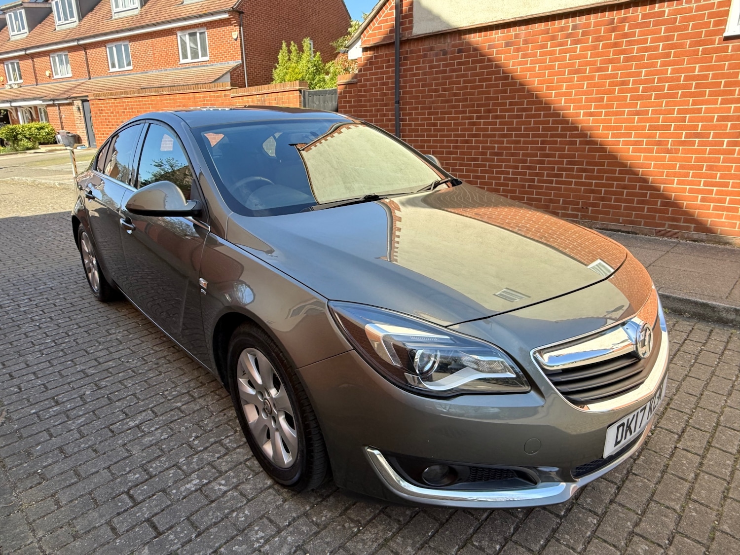 Used Vauxhall Insignia 2017 for sale - 78144686: Photo 2