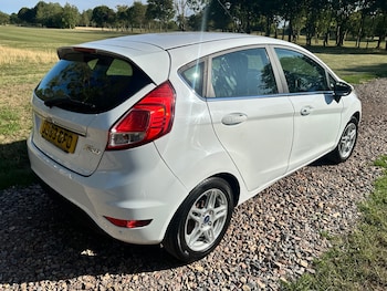 Used Ford Fiesta 2013 for sale - 75639555: Photo