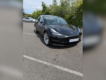 Used Tesla Model 3 2020 for sale - 75890723: Photo