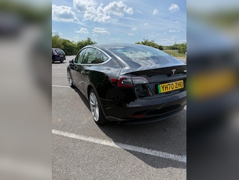 Used Tesla Model 3 2020 for sale - 75890723: Photo