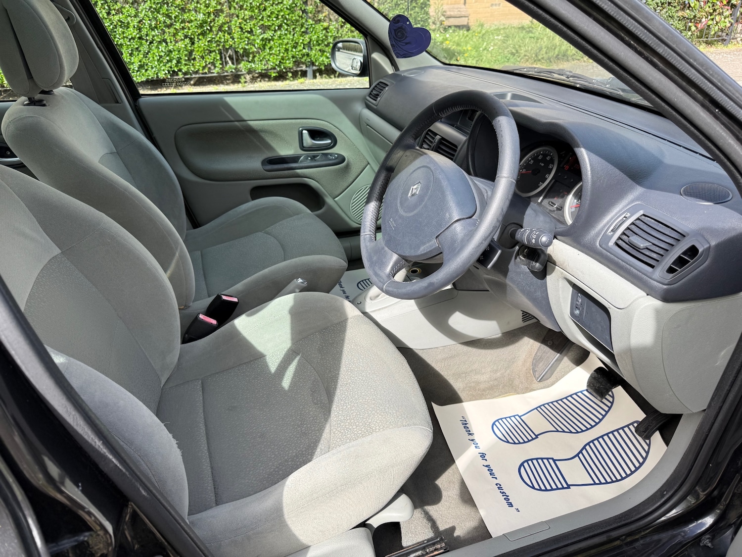 Used Renault Clio 2004 for sale - 78220393: Photo 9