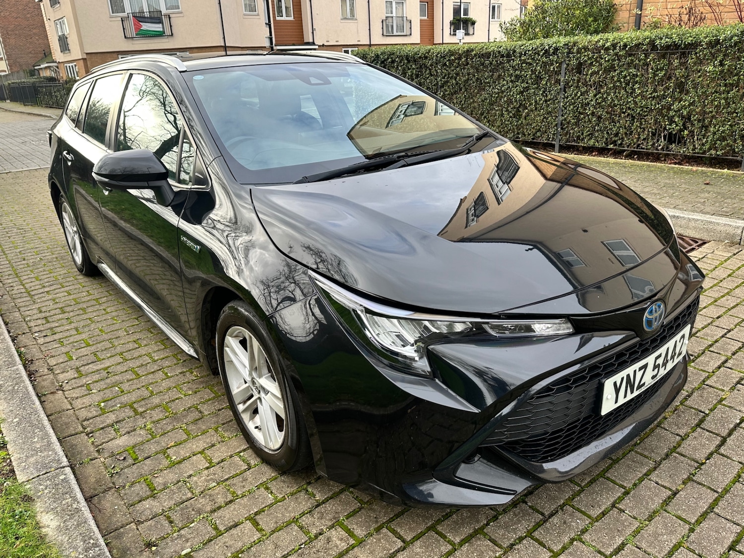 Used Toyota Corolla 2019 for sale - 76845619: Photo 2