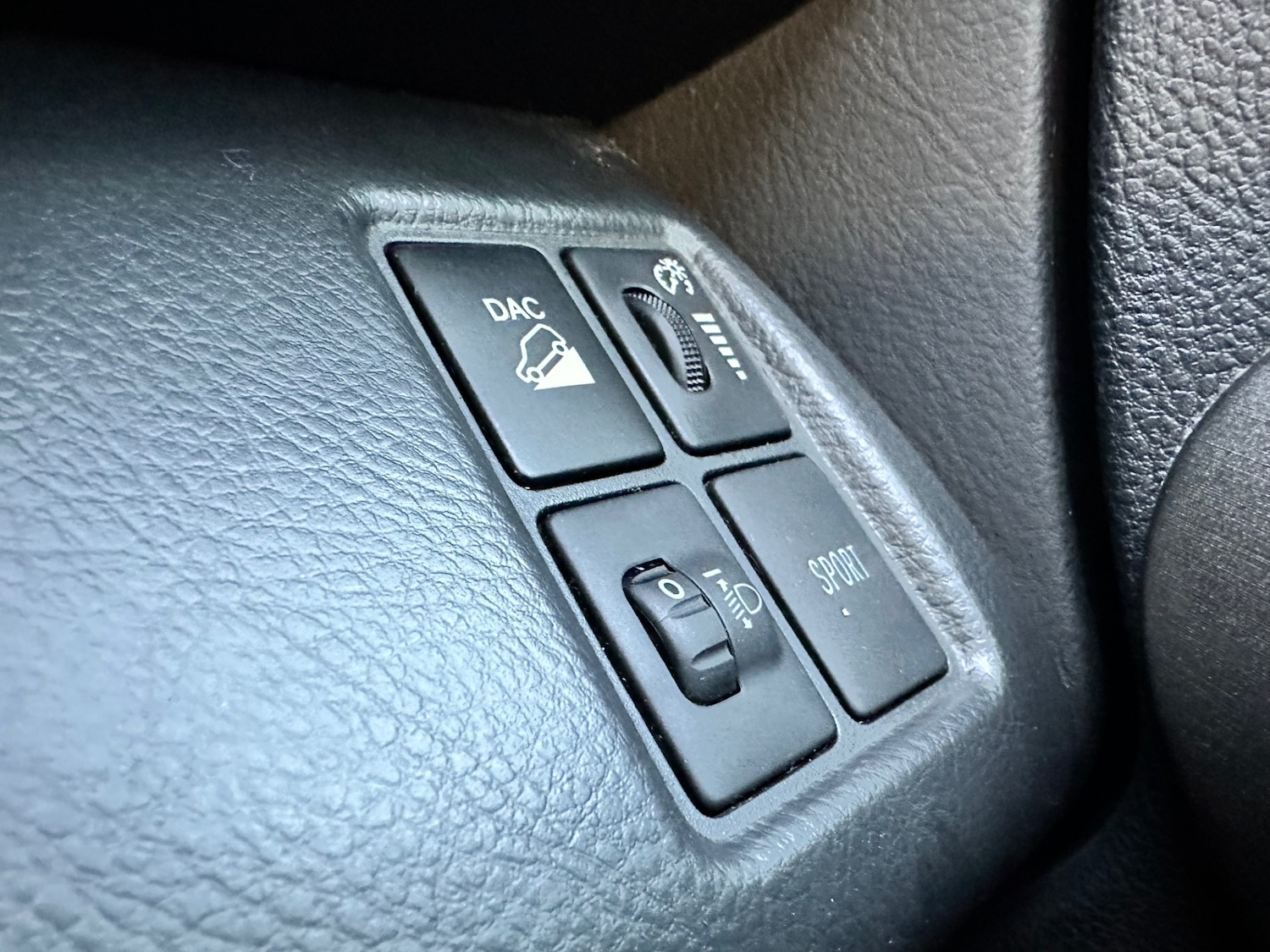 Used Toyota RAV4 2009 for sale - 76313385: Photo 13