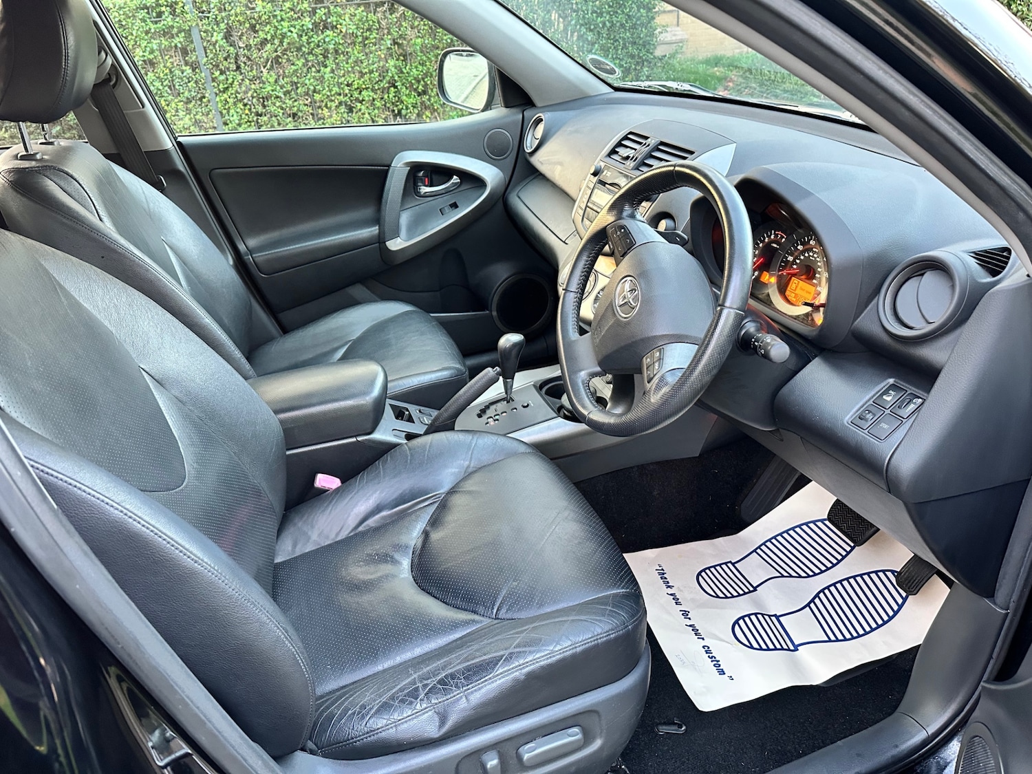Used Toyota RAV4 2009 for sale - 76313385: Photo 9