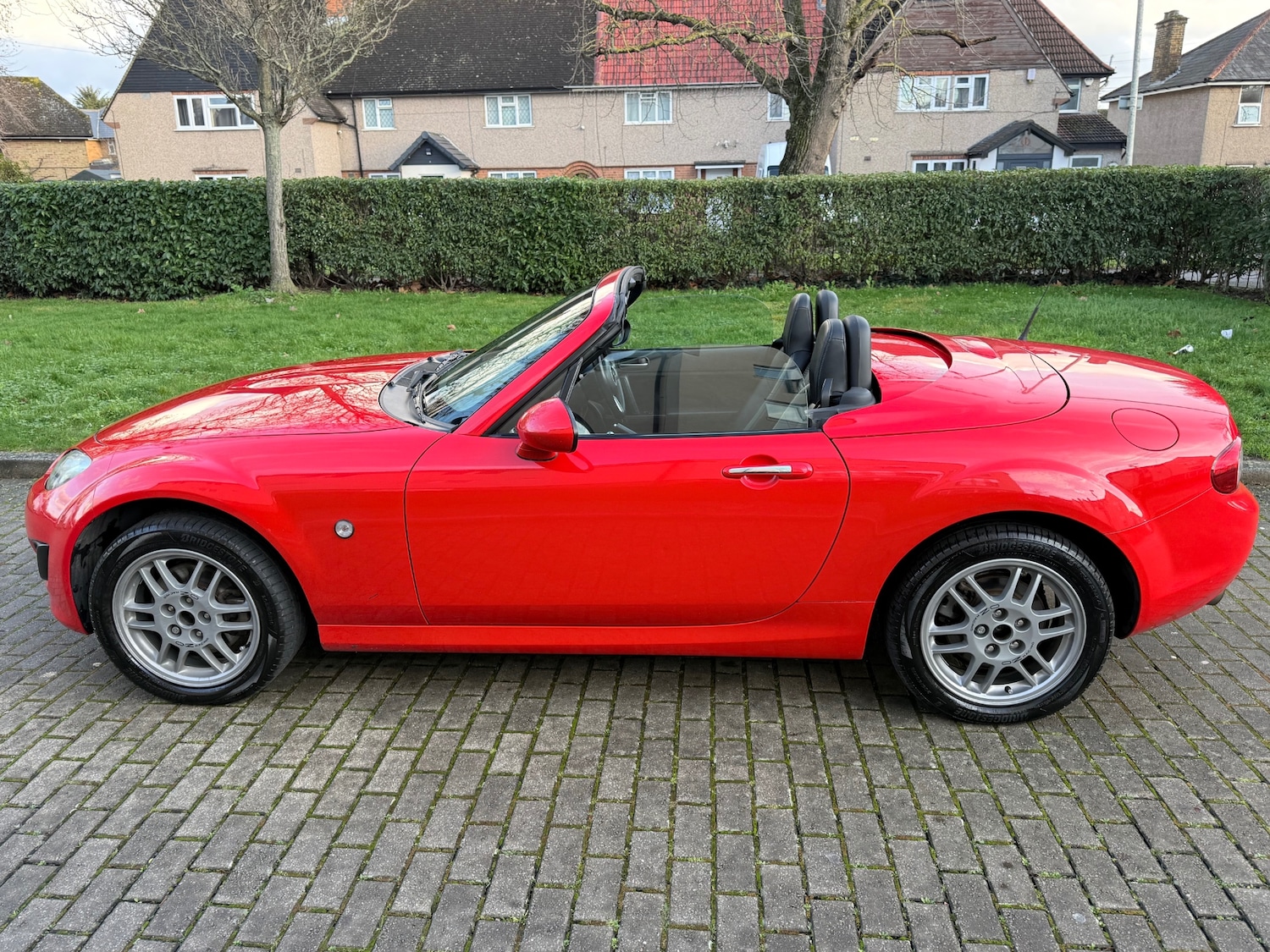 Used Mazda MX-5 2010 for sale - 77236974: Photo 6