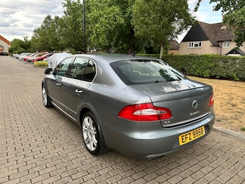 Used Skoda Superb 2011 for sale - 75406911: Photo