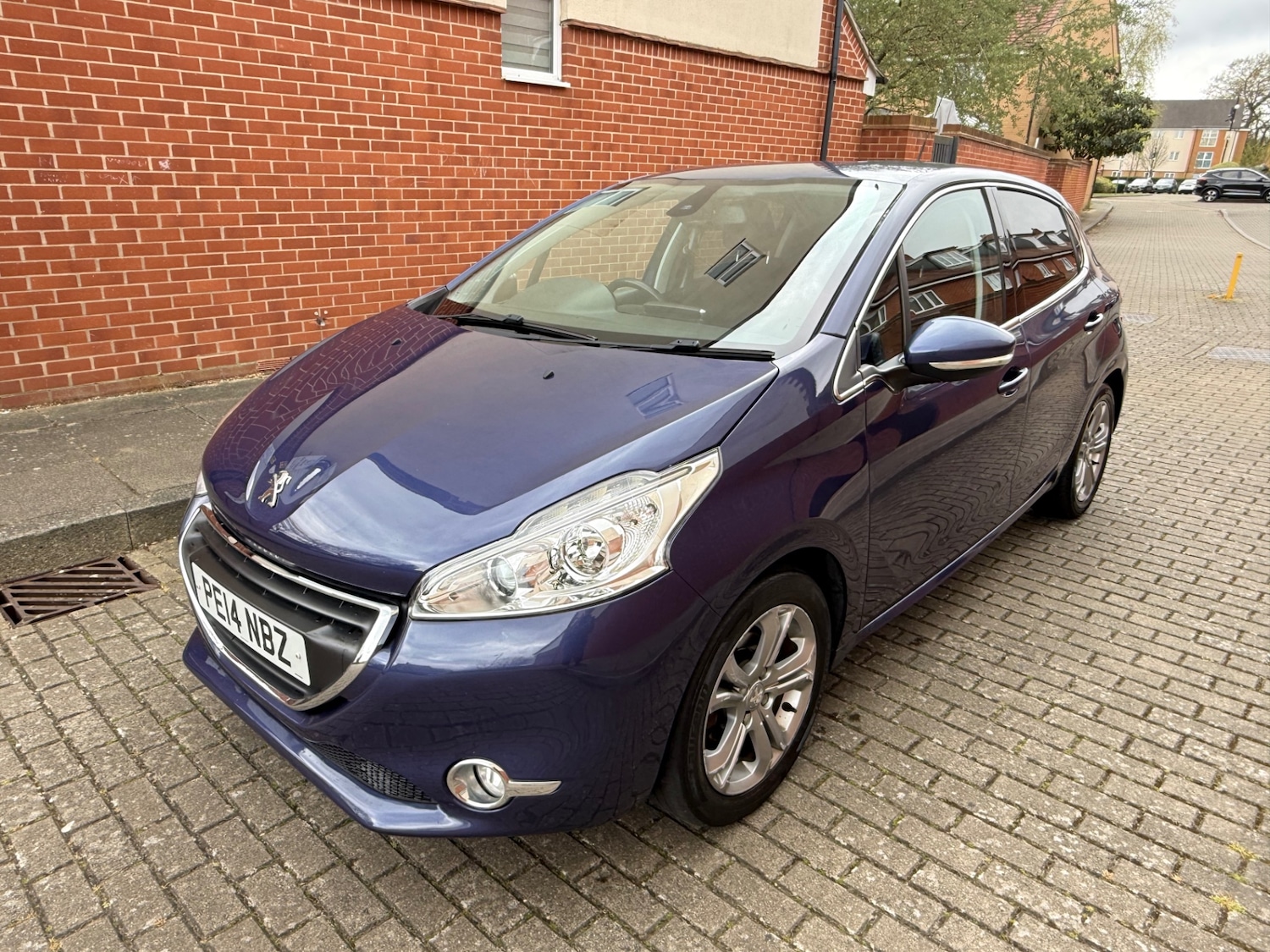 Used Peugeot 208 2014 for sale - 78139372: Photo 1