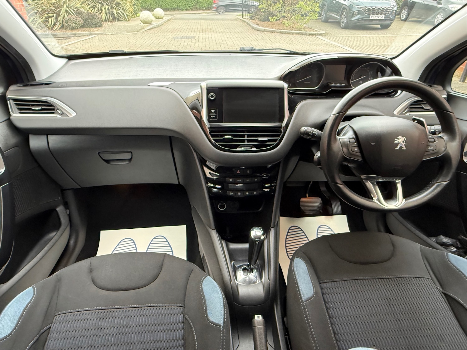 Used Peugeot 208 2014 for sale - 78139372: Photo 11