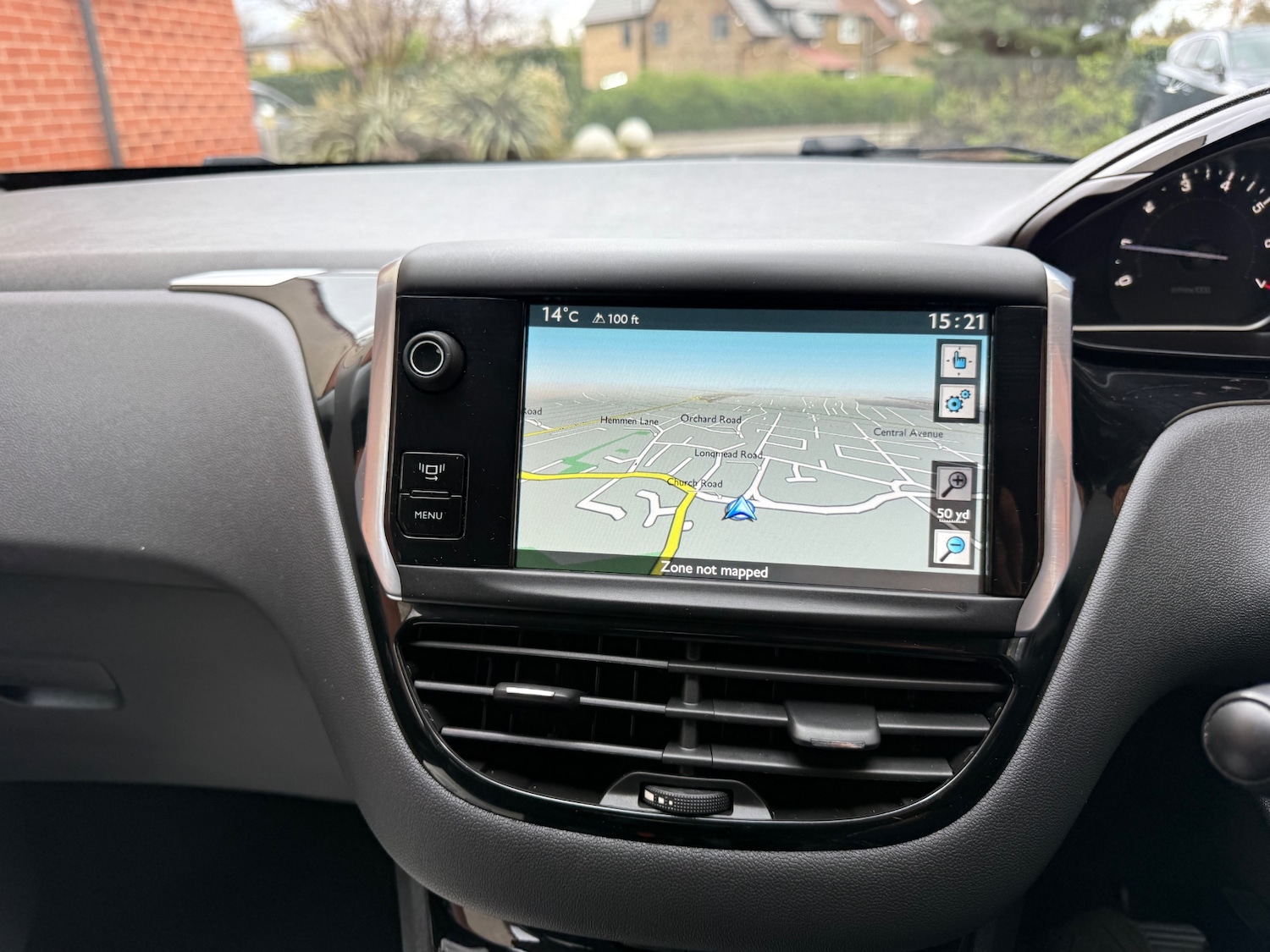 Used Peugeot 208 2014 for sale - 78139372: Photo 15