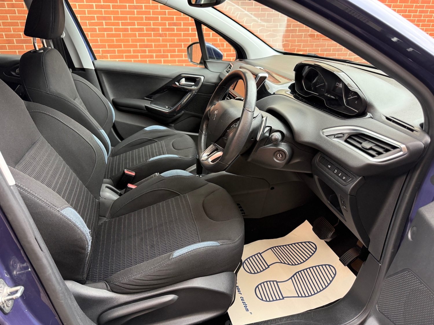 Used Peugeot 208 2014 for sale - 78139372: Photo 9