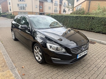 Used Volvo V60 2016 for sale - 79329018: Photo